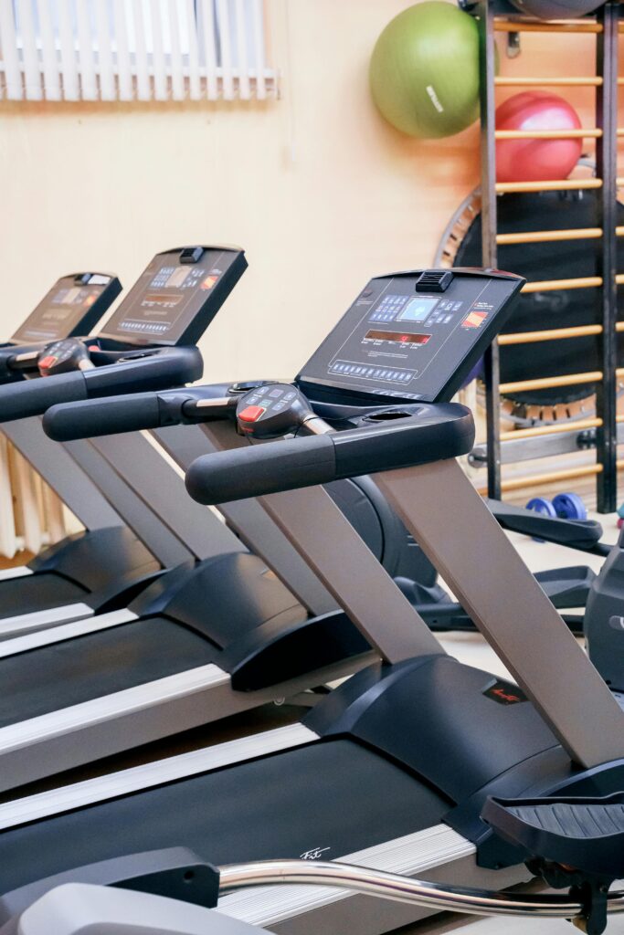 Safety handles on a Treadmill
